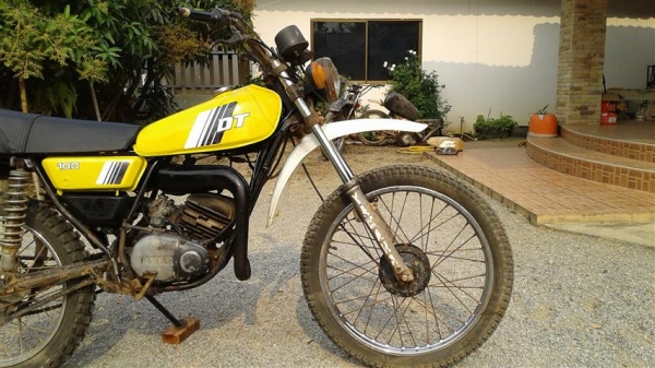 ขาย DT100 เครื่องดีพอใช้โครงคันสตาร์ทคันเกียร์ไม่เชื่อมเหมาะเอาไปปั้นต่อออกใบซื้อขาย 8900 บาท