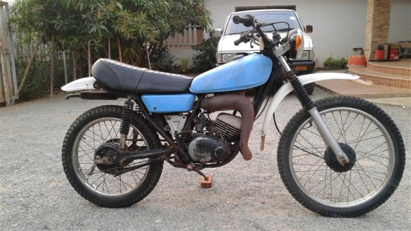 ขาย DT100 เครื่องดีขี่ได้เลยรถเดิมแห้งๆออกใบซื้อขายเหมาะเขาสวยขึ้นเขาราคาเบาๆ 6900 บาท