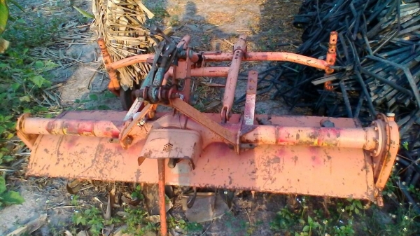 โรตารีคูโบต้าเก่านอก1.6พร้อมยอย์ใบเต็มยากใด้ถูกก็ต่อมาครับ