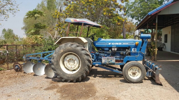ขาย รถไถ FORD 6600 T3 เอกสารใบอินวอยซ์ ยางเต็ม อุปกรณ์มีผาน 3 ผาน 6 และผานดันหน้า ขาย รถไถ FORD 6600 T3 เอกสารใบอินวอยซ์ ยางเต็ม อุปกรณ์มีผาน 3 ผาน 6 และผานดันหน้า