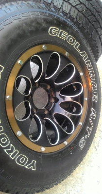 ขายยางA/Tสวยๆพร้อมล้อ