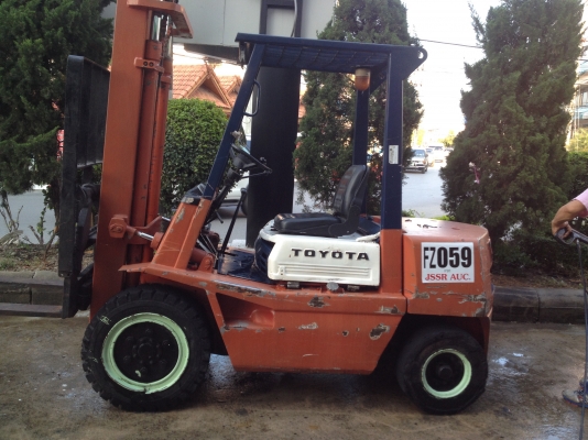 รถฟอร์คลิฟต์  TOYOTA  3 TON