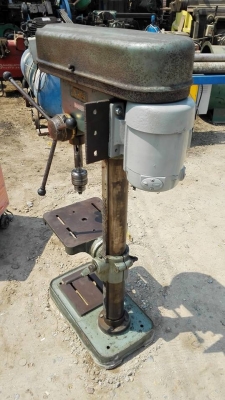 *** Sold *** เจาะคิงส์ KING TAIWAN เบอร์ใหญ่สุด มอเตอร์ถ่าน Mitsubishi อึดทนถึก ไฟบ้าน 220V. คอแน่นโต้ะสวยสดมากมาเทสได้!!