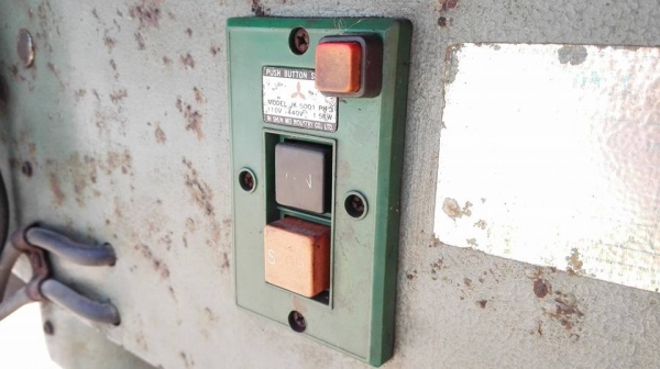 *** Sold *** เจาะคิงส์ KING TAIWAN เบอร์ใหญ่สุด มอเตอร์ถ่าน Mitsubishi อึดทนถึก ไฟบ้าน 220V. คอแน่นโต้ะสวยสดมากมาเทสได้!!