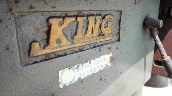 *** Sold *** เจาะคิงส์ KING TAIWAN เบอร์ใหญ่สุด มอเตอร์ถ่าน Mitsubishi อึดทนถึก ไฟบ้าน 220V. คอแน่นโต้ะสวยสดมากมาเทสได้!!