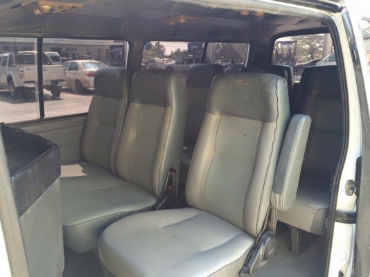 ฝากขายรถตู้โตโยต้าหัวจรวด สีขาวมุกใหม่ๆ เครื่องดีเซล2500 พวงมาลัยพาวเวอร์ ฝากขายรถตู้โตโยต้าหัวจรวด สีขาวมุกใหม่ๆ เครื่องดีเซล2500 พวงมาลัยพาวเวอร์