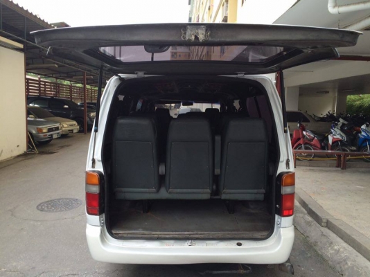 ฝากขายรถตู้โตโยต้าหัวจรวด สีขาวมุกใหม่ๆ เครื่องดีเซล2500 พวงมาลัยพาวเวอร์ ฝากขายรถตู้โตโยต้าหัวจรวด สีขาวมุกใหม่ๆ เครื่องดีเซล2500 พวงมาลัยพาวเวอร์