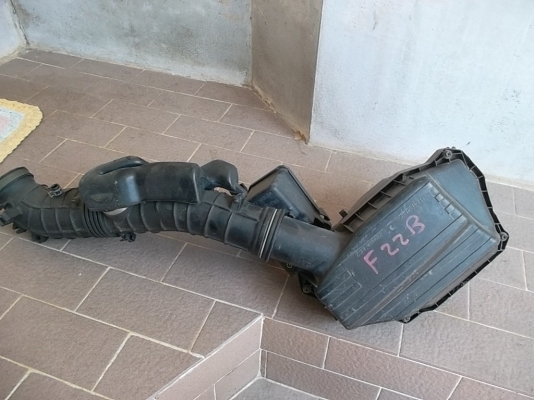 ชุดกรองอากาศเครื่องยนต์ F-22B