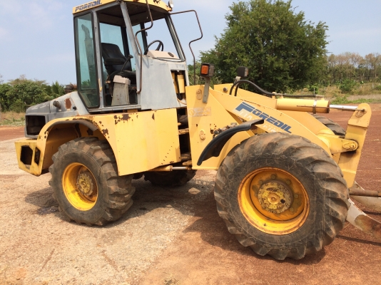 ขายรถตัก foredil เกียร์ไฟฟ้าใช้งานได้ปกติ