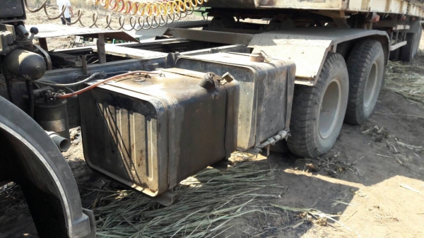 ขาย หัวลาก NISSAN UD เครื่อง PE6-T 290 แรงม้า พร้อมหาง 3 คาน ยาว 12 เมตร เล่มทะเบียนครบพร้อมโอน