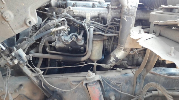 ขาย หัวลาก NISSAN UD เครื่อง PE6-T 290 แรงม้า พร้อมหาง 3 คาน ยาว 12 เมตร เล่มทะเบียนครบพร้อมโอน