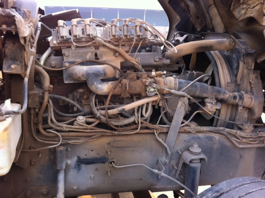 ขายหัวลากสิบล้อ Isuzu deca Gxz320. ติดแก็ชเครื่องเดิมเกียร์เดิม สวยๆพร้อมใช้งาน