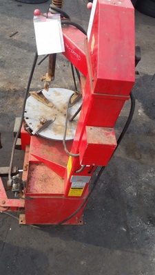 ช่วงนี้ ของเข้ามา 3 ตัวครับ เชิญมาเสือกสรร กันครับ เครื่องเปลี่ยนยาง ถอดยาง ราคาเดียวไปเลย