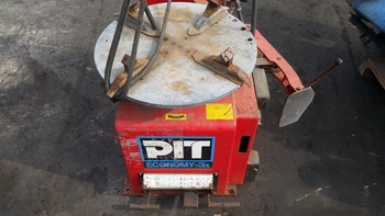 ช่วงนี้ ของเข้ามา 3 ตัวครับ เชิญมาเสือกสรร กันครับ เครื่องเปลี่ยนยาง ถอดยาง ราคาเดียวไปเลย ช่วงนี้ ของเข้ามา 3 ตัวครับ เชิญมาเสือกสรร กันครับ เครื่องเปลี่ยนยาง ถอดยาง ราคาเดียวไปเลย