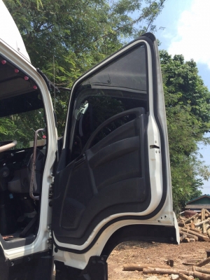 ขายดาวน์10ล้อหัวลาก ISUZU MP1GXZ77N8T เครื่อง 360แรงม้า ปี55 สวยๆเดิมๆสนใจโทร 081-970-1072