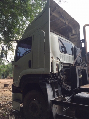 ขายดาวน์10ล้อหัวลาก ISUZU MP1GXZ77N8T เครื่อง 360แรงม้า ปี55 สวยๆเดิมๆสนใจโทร 081-970-1072