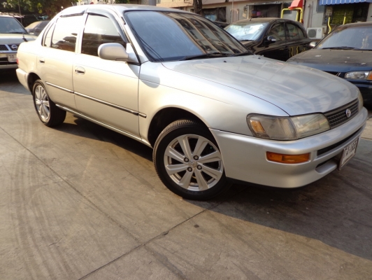 ขายด่วนครับปี1995 TOYOTA COROLLA 1.3 GLi โฉม สามห่วงเกียร์ธรรมดาพร้อมใช้งาน