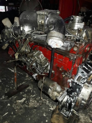 ขายเครื่องยนต์ฮีโน่EH700--165แรงม้า แดงแป๊ด!สวยจัด ข้อแสตนดาร์ด ติดดีครับ พร้อมเลขถ่ายเอกสาร