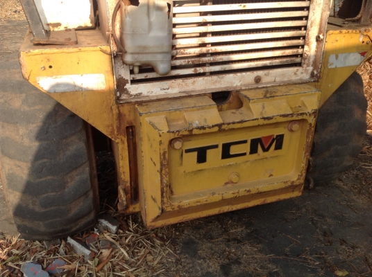 รถตักล้อยาง