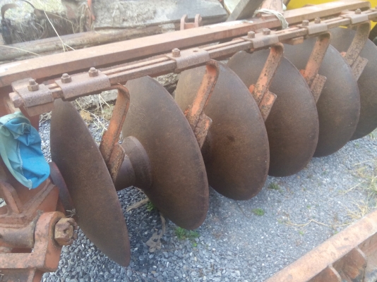 ขายเหมาหรือแยกก็ได้ อุปกรณ์ 3 ชิ้นถอดออกจากคูโบต้า M 5000   พร้อมใช้งาน