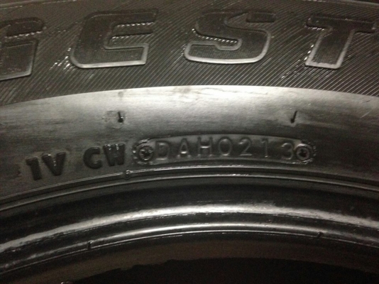 ขายยางบริดจสโตน 255/65R17 ปี13 4000
