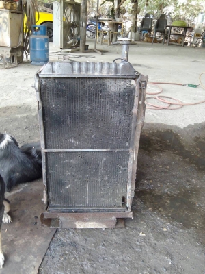 เครื่องสูบน้ำ 3 สูบ 23 แรง สภาพพร้อมใช้งาน