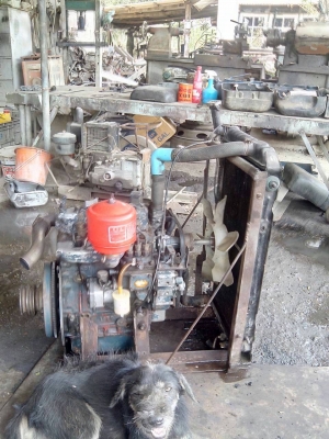 เครื่องสูบน้ำ 3 สูบ 23 แรง สภาพพร้อมใช้งาน