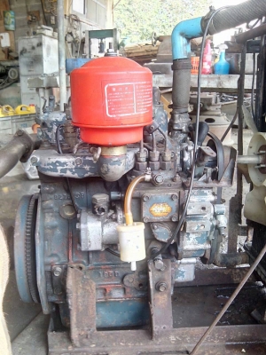 เครื่องสูบน้ำ 3 สูบ 23 แรง พร้อมใช้งาน