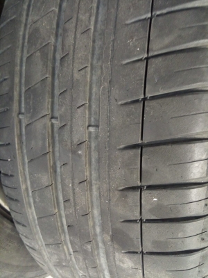 แม็ก 15 พร้อมยาง 4 รู 100 และ 114 ราคา 4900 แม็ก 15 พร้อมยาง 4 รู 100 และ 114 ราคา 4900