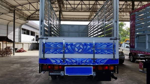 ขายรถบรรทุก 6ล้อ