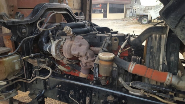 ขาย ISUZU FVM 32N2 230 แรงม้า กระบะล่อง ปี47