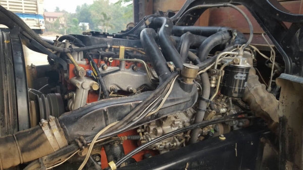 ขาย ISUZU FVM 32N2 230 แรงม้า กระบะล่อง ปี47