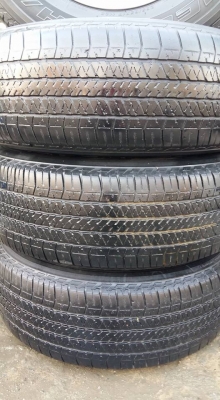 ขายล้อแม็ก pajero 17"&times;7.5" et38 6รู139.7 ยางปี10 bridgestone 265/65r17 ขายทั้งชุด 6,500 บาทครับสนใจติดต่อ ตาเล็ก ล้อและยาง 081-3747940