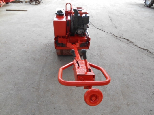 ขายรถบดถนน MIKASA MR5 พร้อมใช้งาน ขายรถบดถนน MIKASA MR5 พร้อมใช้งาน