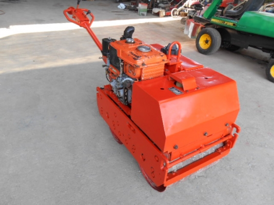 ขายรถบดถนน MIKASA MR5 พร้อมใช้งาน ขายรถบดถนน MIKASA MR5 พร้อมใช้งาน