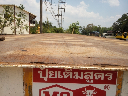 ขายหางพื้นเรียบสามมิตร 3 เพลาปี 2545 ราคา 350000