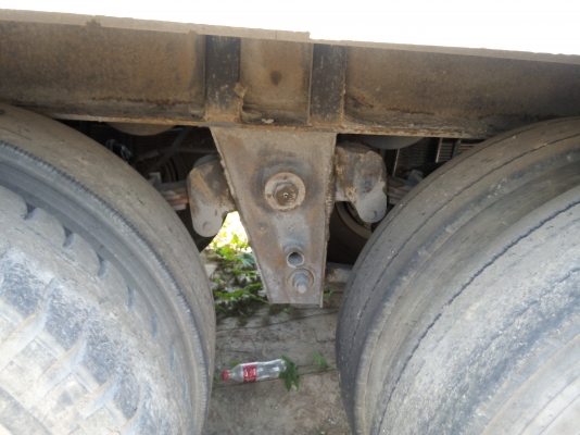 ขายหางพื้นเรียบสามมิตร 3 เพลาปี 2545 ราคา 350000