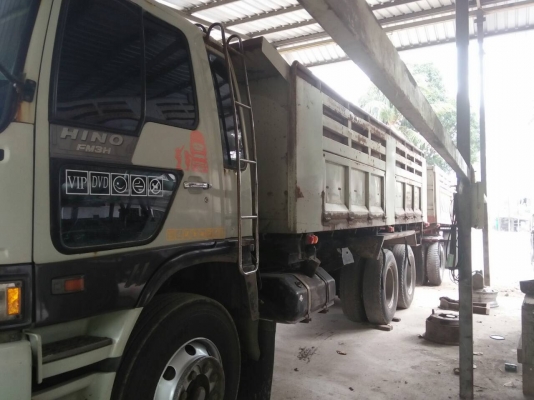 ขาย 10 ล้อดั้ม 2 เพลง  1M เครื่อง 240 แรง พร้อมใช้งาน