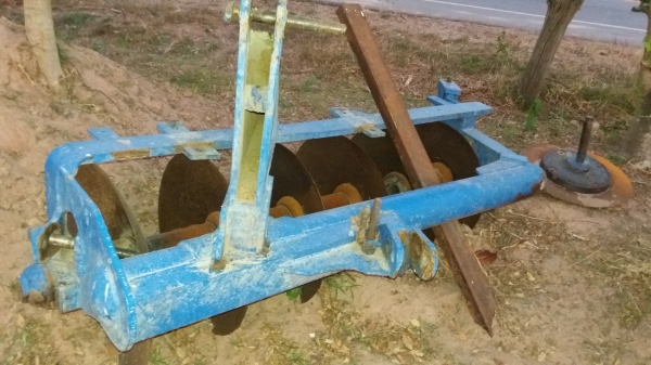 ขายรถไถฟอร์ด6610สองเพลาพร้อมลุยงานเพลาหน้าคาราโร่ดุมเรียบ ขายรถไถฟอร์ด6610สองเพลาพร้อมลุยงานเพลาหน้าคาราโร่ดุมเรียบ