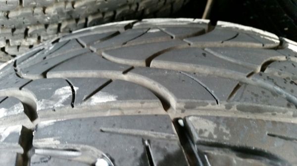 แม็กขอบ 20 พร้อมยางปี14