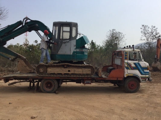 ขายคู่แบคโฮ+เทอร์เลอร์ 650,000