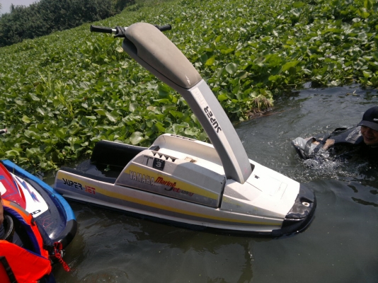 yamaha superjet 650 เรือยืนเดิมๆสวยๆ ใบสแตนเลสแต่งเครื่องติดนิ่มขับง่าย