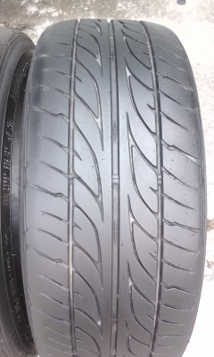 ขายยาง Dunlop LM703 215/45/17 ปี 13