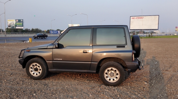 ซูซูกิวีทาร่า 4W รถบ้าน สวยเดิมๆ ซูซูกิวีทาร่า 4W รถบ้าน สวยเดิมๆ