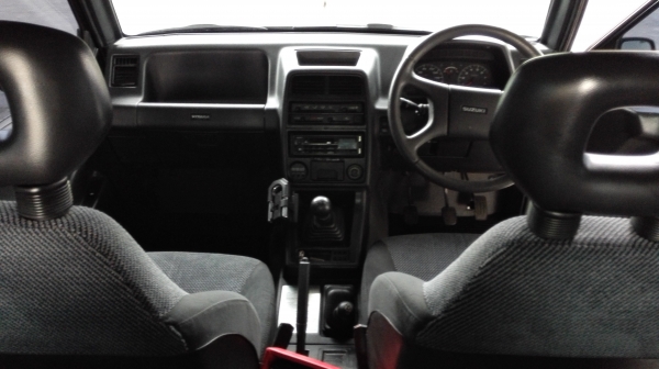 ซูซูกิวีทาร่า 3ประตู เกียร์ธรรมดา 4W รถบ้าน สวยเดิมๆ