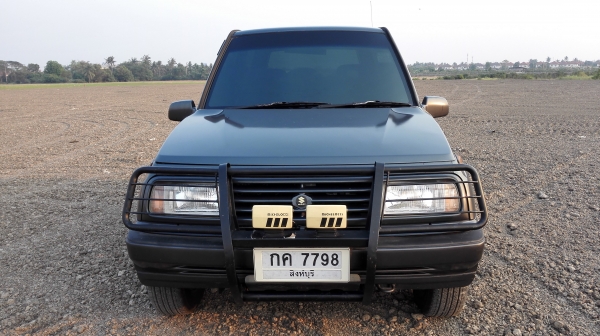 ซูซูกิวีทาร่า 3ประตู เกียร์ธรรมดา 4W รถบ้าน สวยเดิมๆ