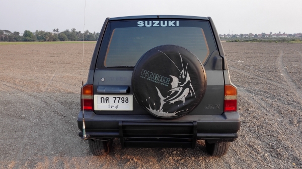 ซูซูกิวีทาร่า 3ประตู เกียร์ธรรมดา 4W รถบ้าน สวยเดิมๆ