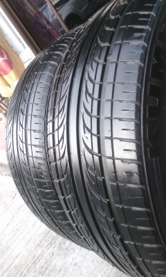 ขายยาง Kumho 215/45/17 ปี 12*13