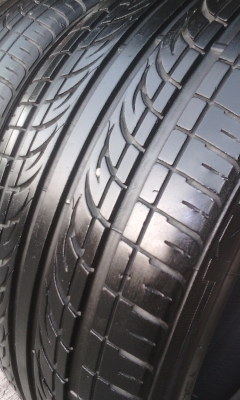 ขายยาง Kumho 215/45/17 ปี 12*13