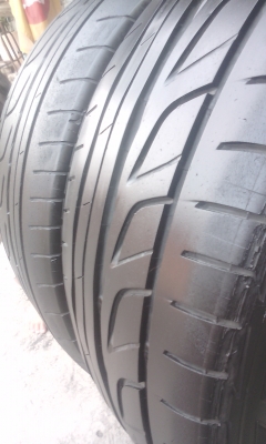 ขายยาง Bridgestone 225/45/17 ปี 10